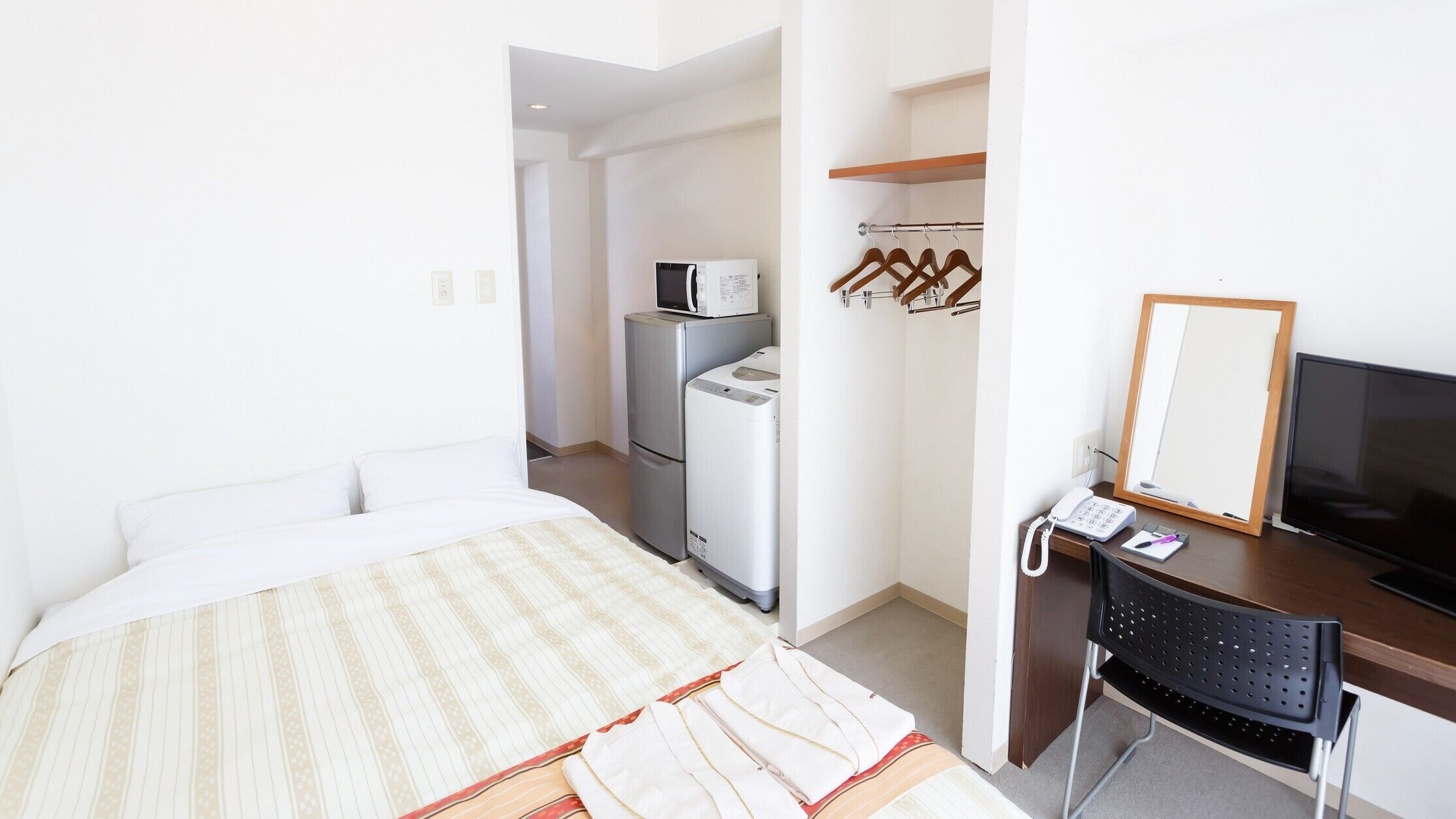 Desk, iron/ironing board, free WiFi