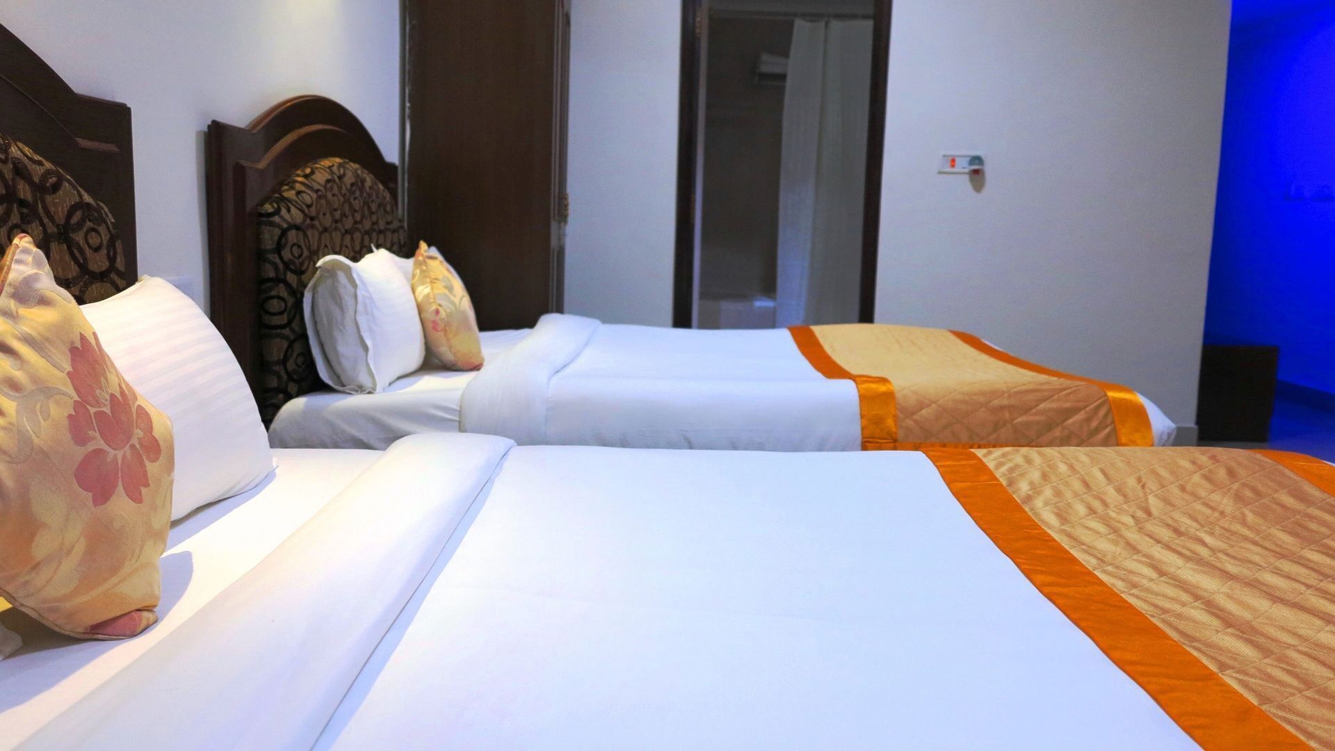 Draps italiens Frette, literie de qualité supérieure, surmatelas