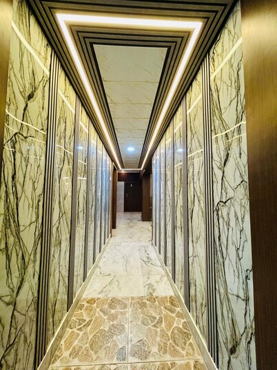 Hotel Delta International