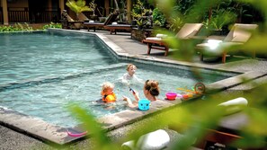 Outdoor pool, pool loungers