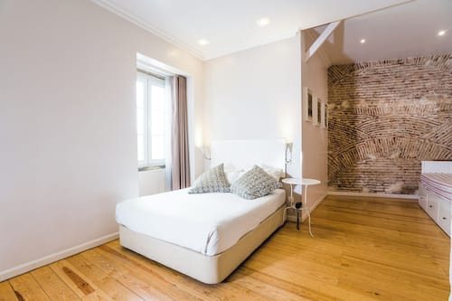 Suíte clássica (Studio) | Frigobar, cofres nos quartos, individualmente decorados, escrivaninha