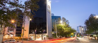 VR Queen Street - Hotel & Suites