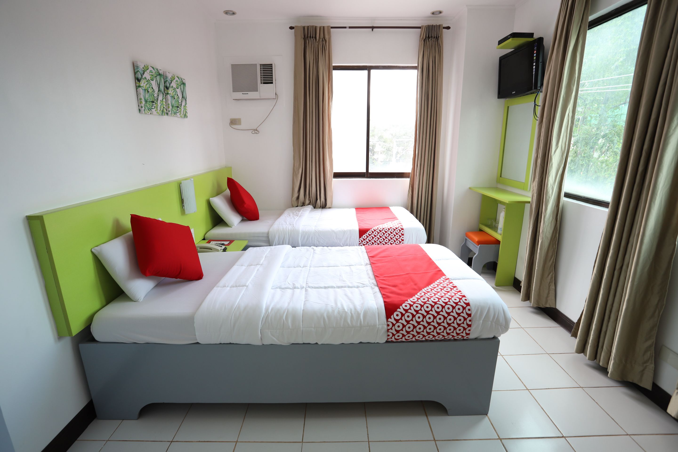 Foto - OYO 210 Apple Tree Suites
