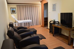 42-inch flat-screen TV with satellite channels, TV