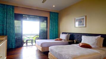 Superior Twin Room | Desk, free WiFi, bed sheets