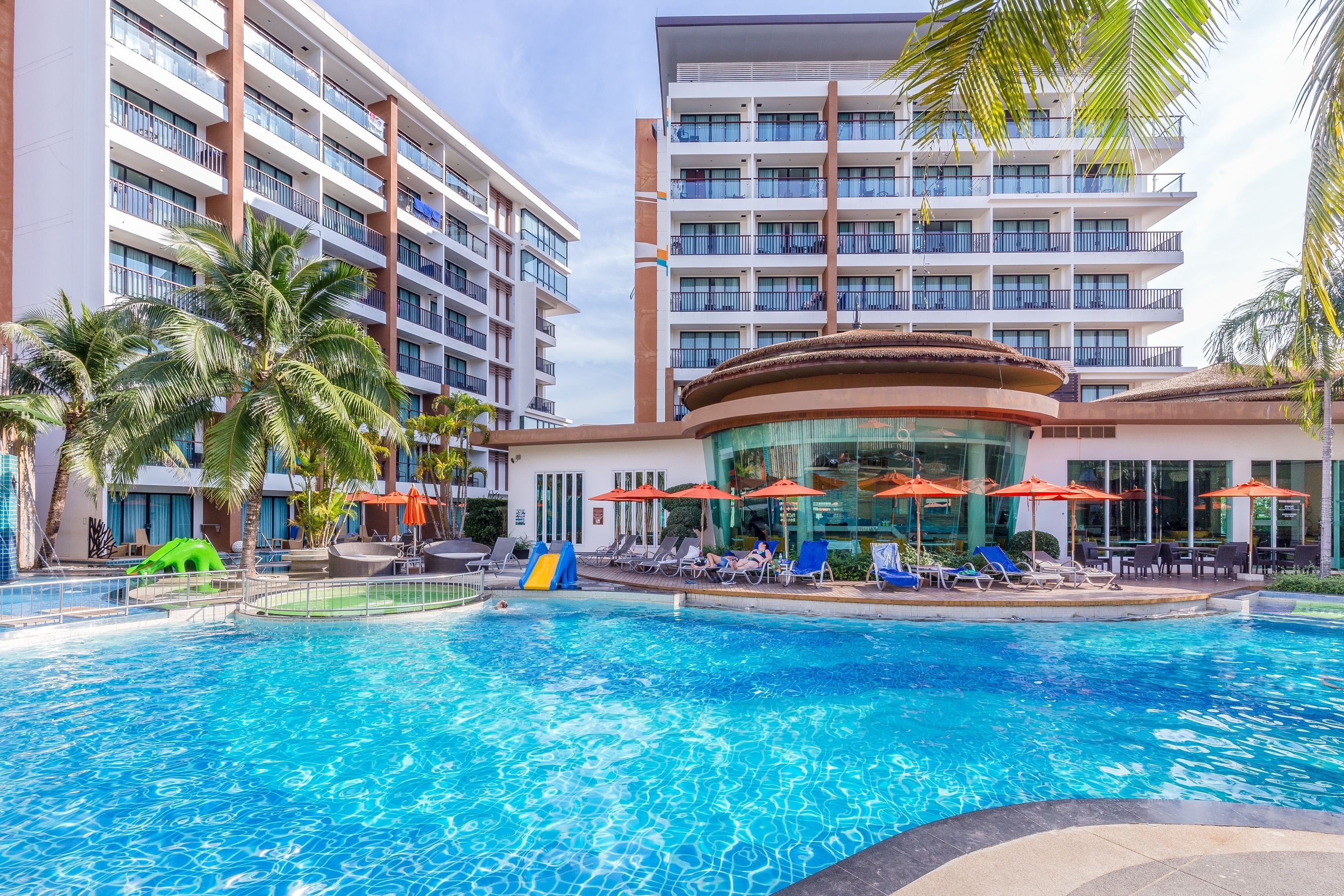 2 outdoor pools, pool umbrellas, sun loungers