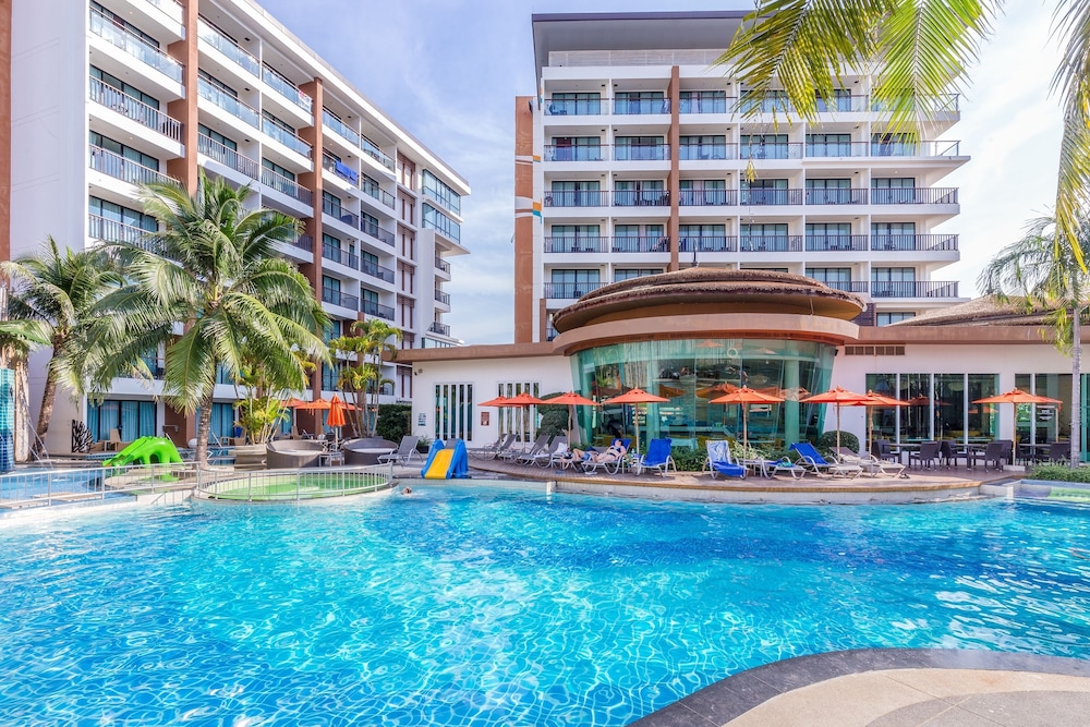The Beach Boutique House - Kata Beach image