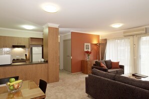 Executive Three Bedroom Apartment | Miscellaneous - Ringwood Royale (Ringwood)