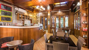 Daily buffet breakfast (THB 500 per person)