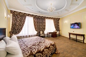1 chambre, minibar, bureau, fer et planche Ă repasser