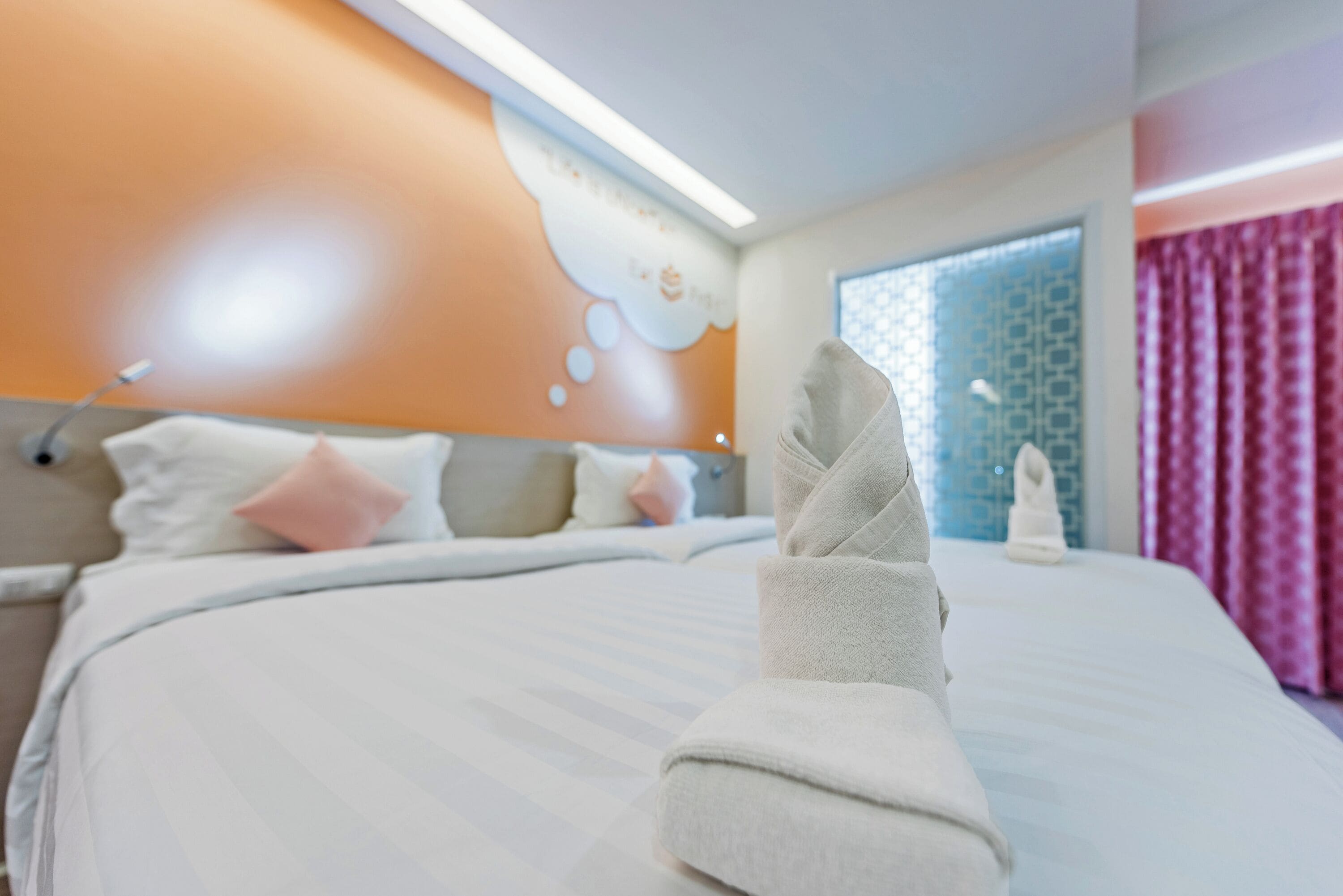 Foto - The Tint At Phuket Town - SHA Plus