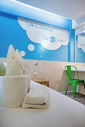 Budget Double Room | In-room safe, laptop workspace, iron/ironing board, free WiFi