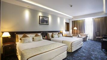 Premium Twin Room | Premium bedding, minibar, in-room safe, desk