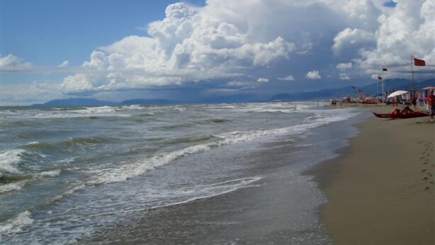 White sand - Hotel Lukas (Viareggio)