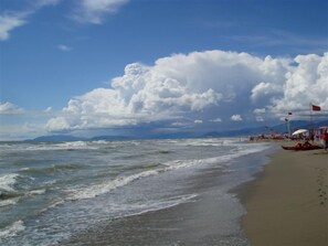 Beach - Hotel Lukas (Viareggio)