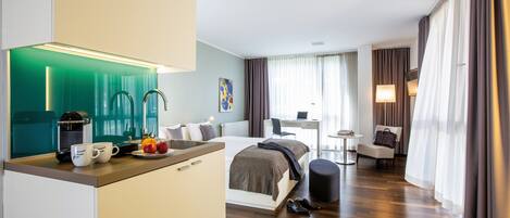 Comfort Double Room | Hypo-allergenic bedding, in-room safe, individually decorated