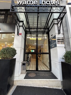 Property entrance - Wame Suite Hotel (Istanbul)