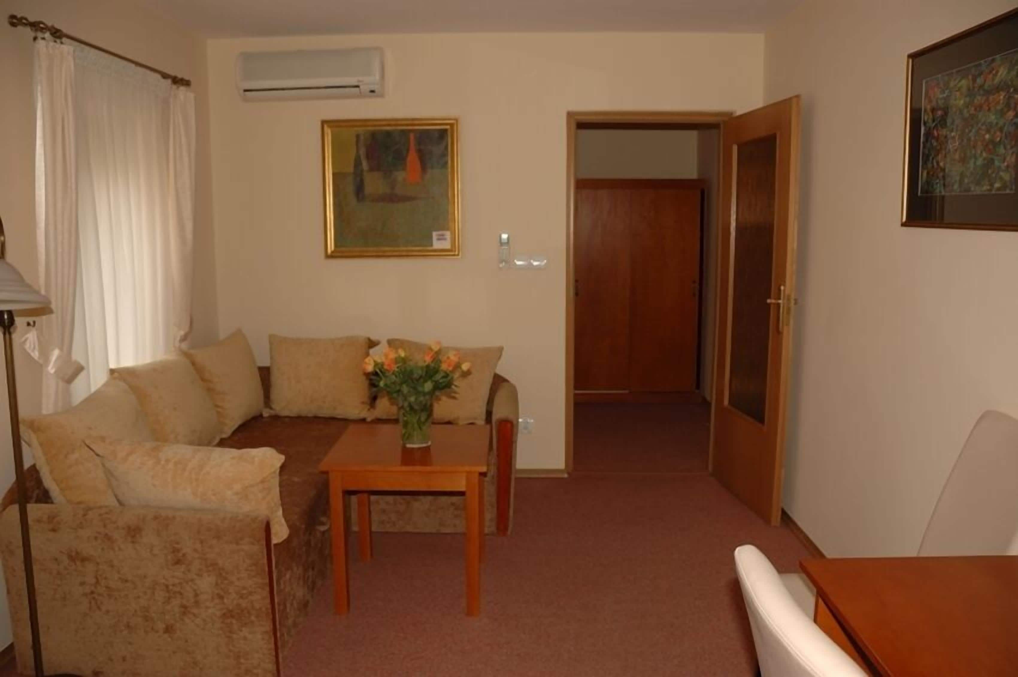 Photo - U Pana Cogito