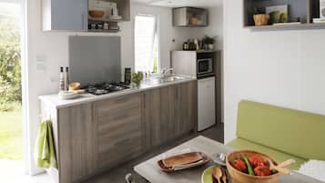 Mobile Home, 2 chambres, cuisine (Mercury) | Cuisine privée