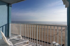 Queen Room 2 Queen Beds, Oceanfront | Balcony