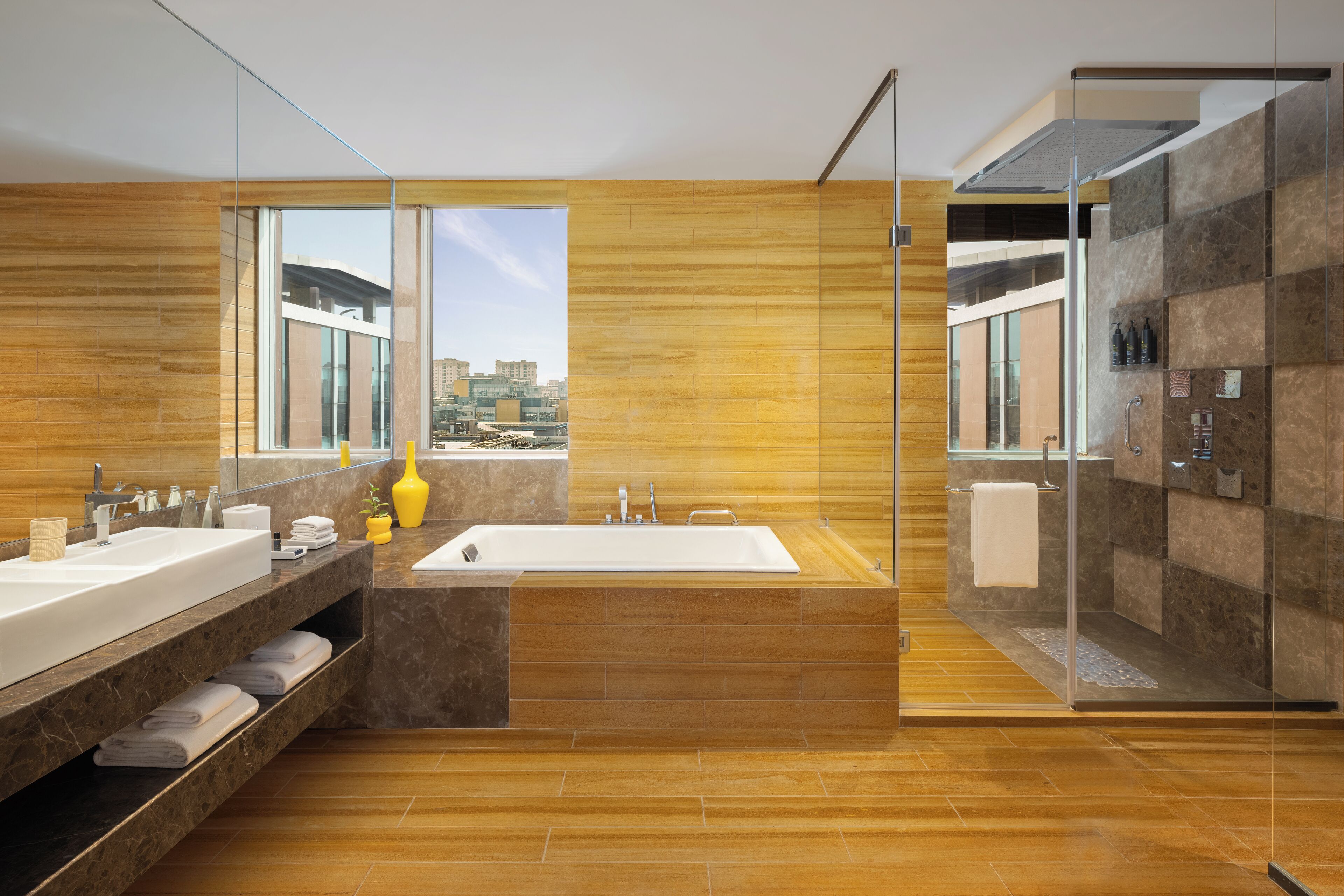 executive suite, 1 bedroom | bathroom | shower, designer toiletries, hair dryer, bathrobes