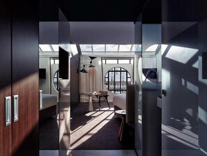 Habitación ejecutiva (Hublot) | Artículos del minibar gratis y caja de seguridad en la habitación