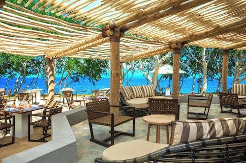 Le Domaine Deva, Series by Marriott