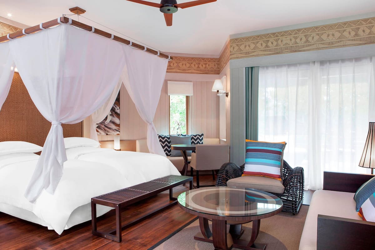 1 bedroom, premium bedding, minibar, in-room safe