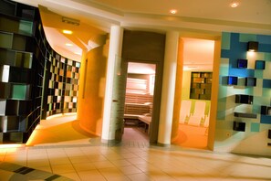 Couples treatment room(s), sauna, hot tub, body treatments, facials