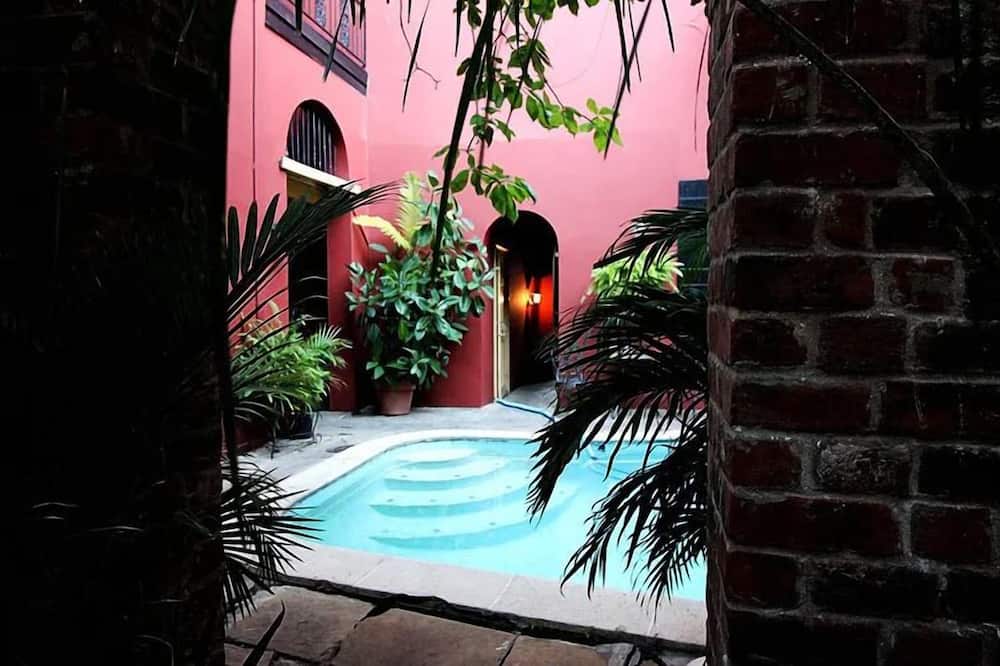 The Olivier House Hotel