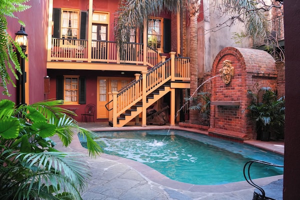 The Olivier House Hotel - New Orleans, LA