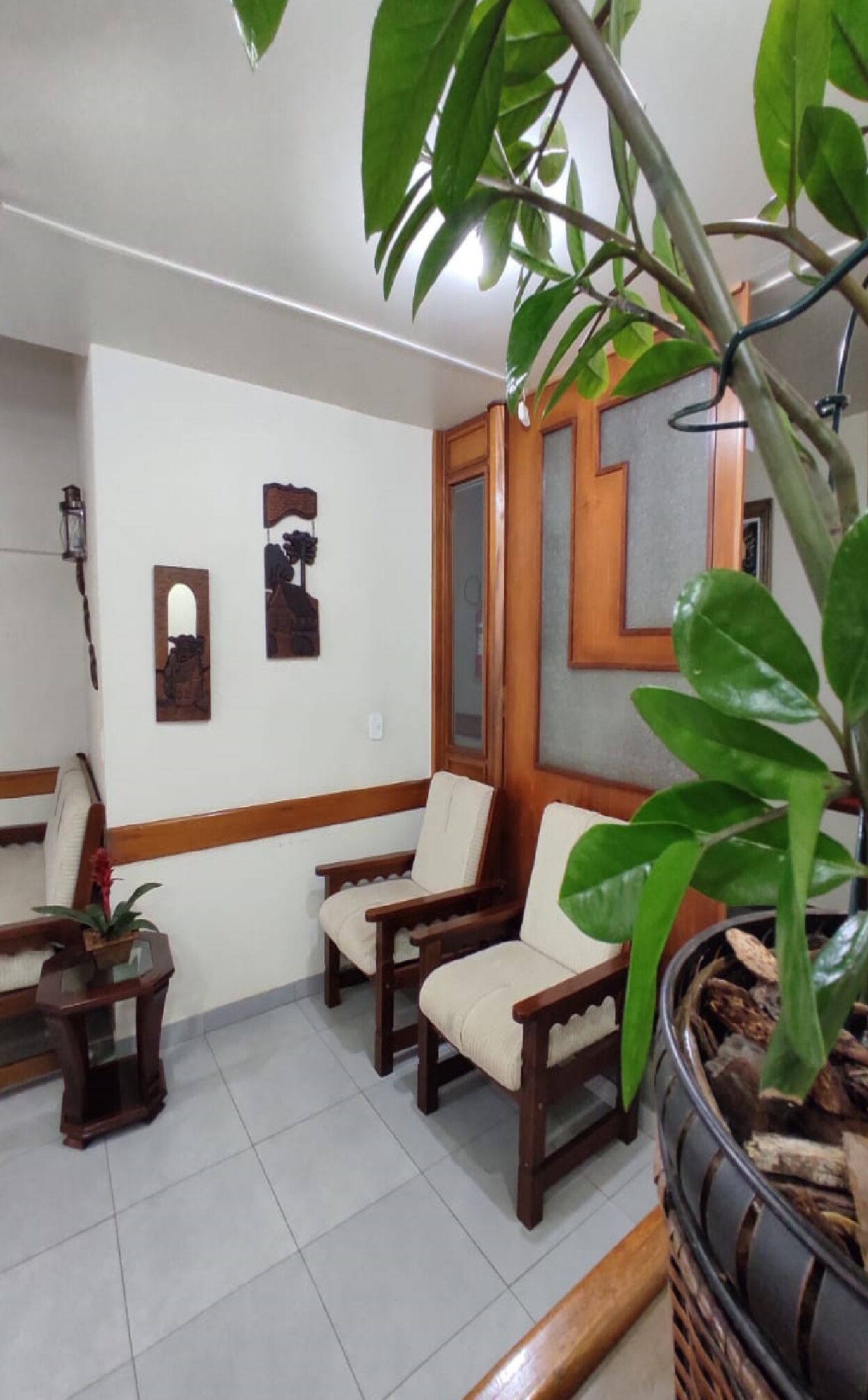 22-inch tv with cable channels