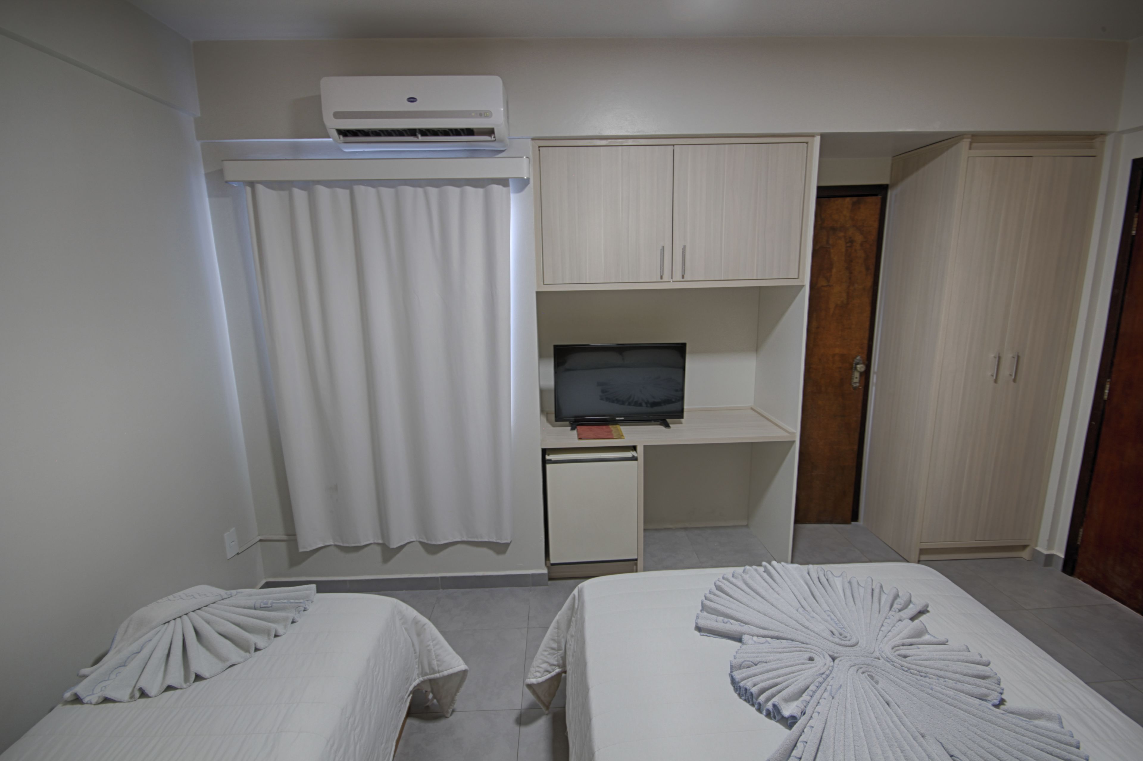 triple room | minibar, soundproofing, bed sheets, wheelchair access