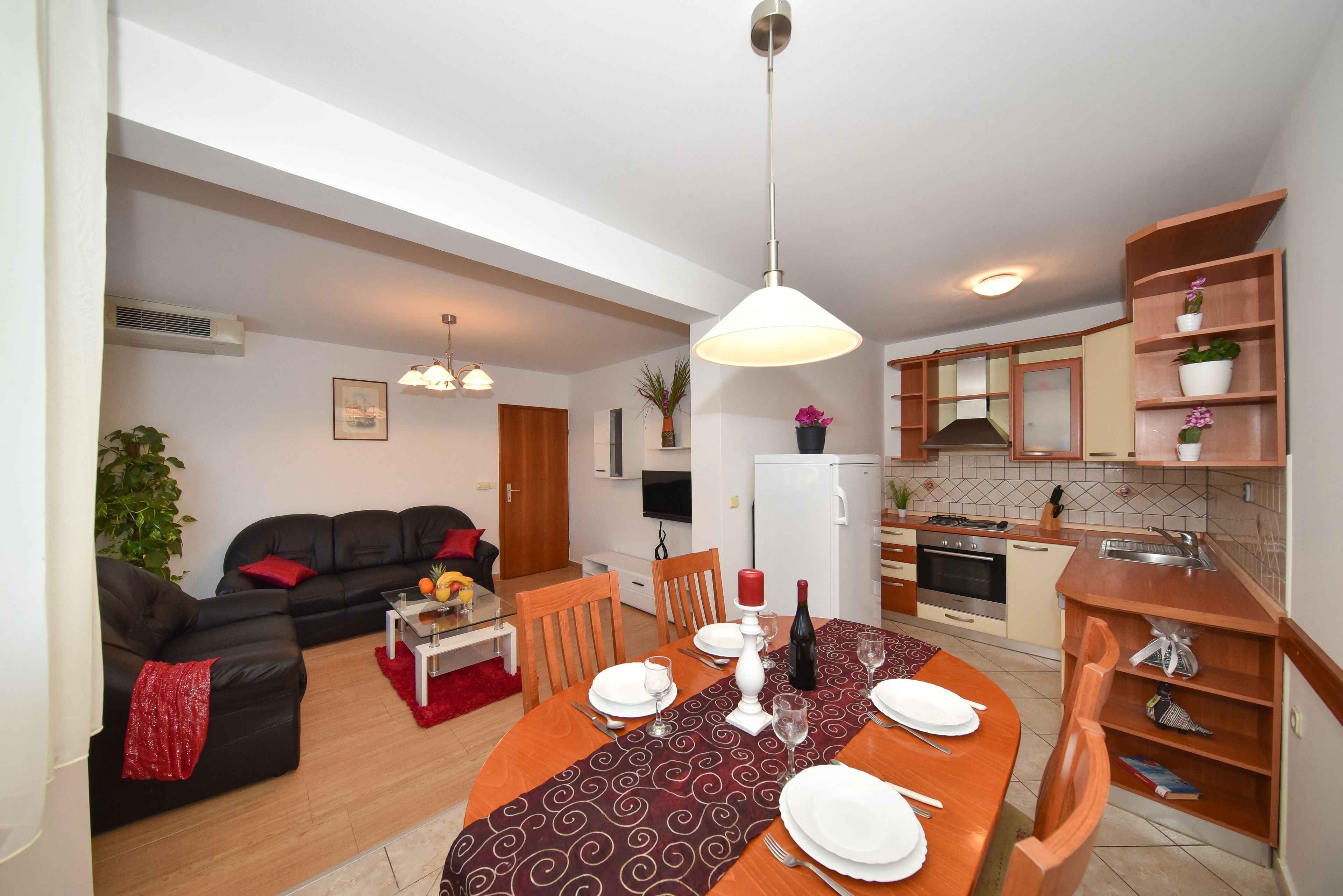 Apartamento, 2 quartos, terraço (up to 4 people) | Cozinha privada | Geladeira grande, micro-ondas, cooktop, máquina de café expresso