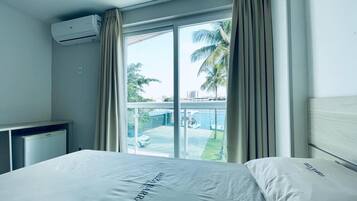 Comfort-værelse med dobbeltseng eller 2 enkeltsenge | Minibar, pengeskab på værelset, strygejern/strygebræt, gratis Wi-Fi