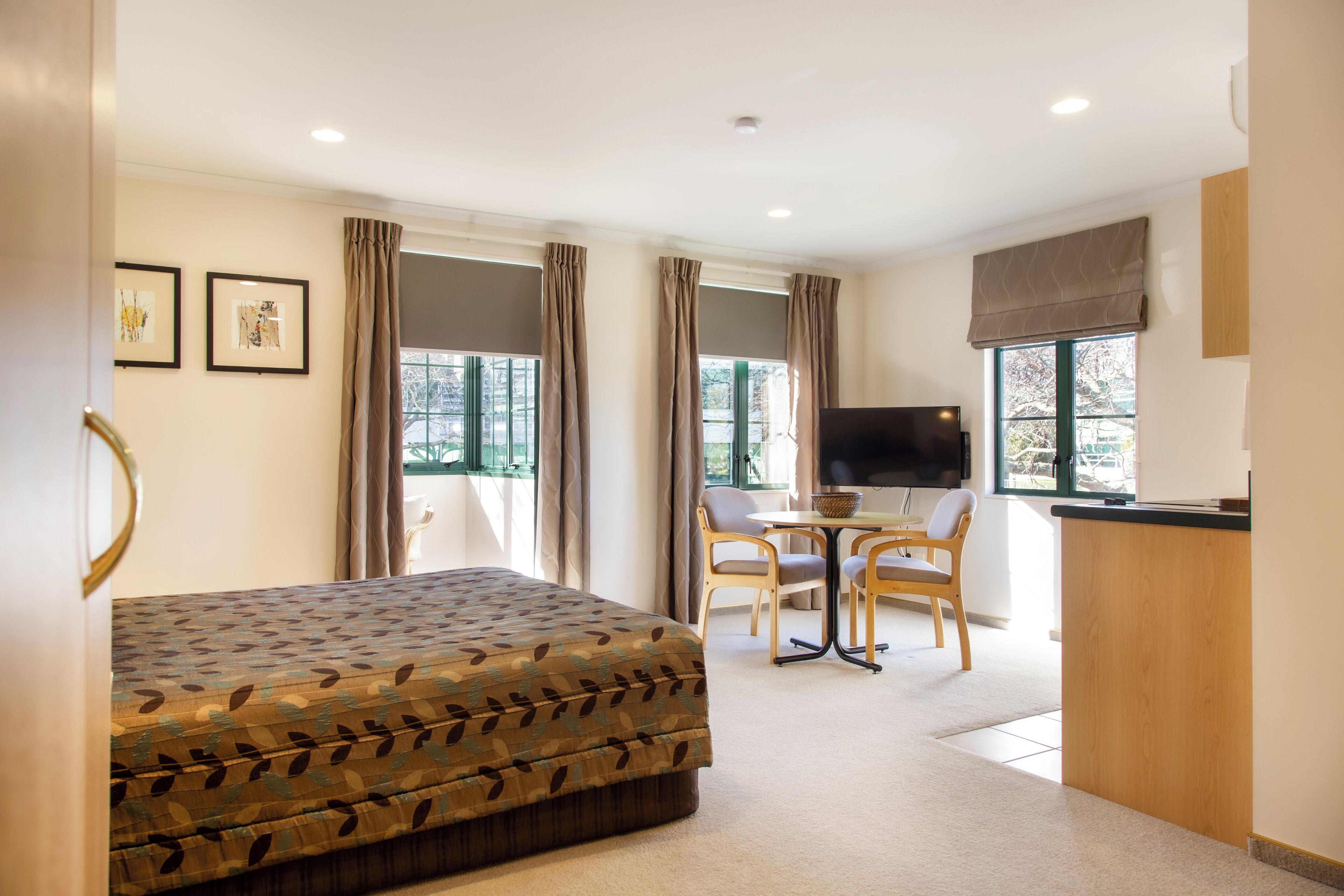 Photo - Greenlane Manor Motel