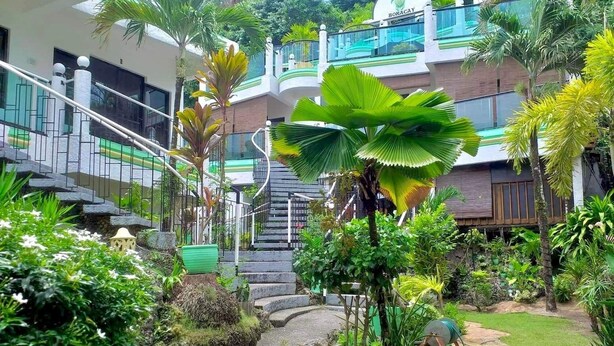 Front of property - Turtle Inn Resort (Boracay Island)