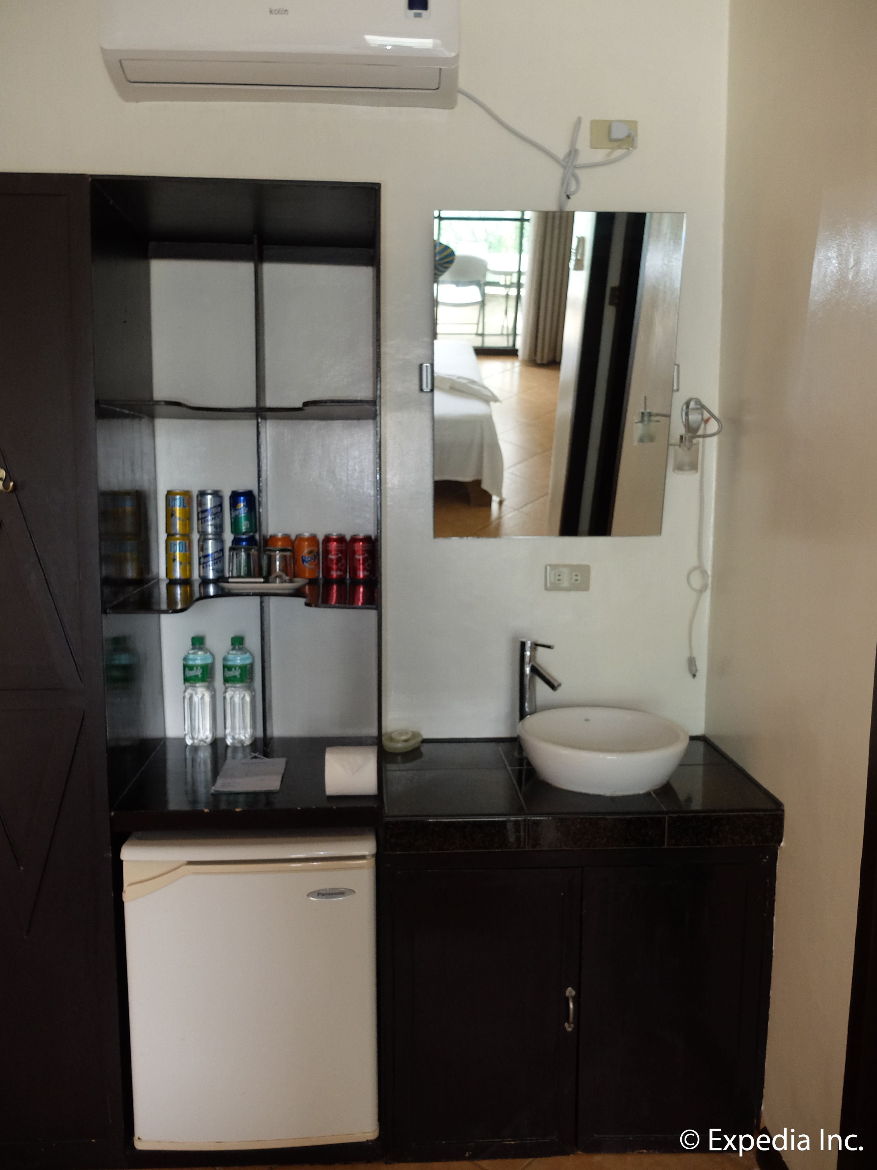 standard room | room amenity