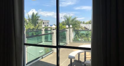 Turtle Inn Resort