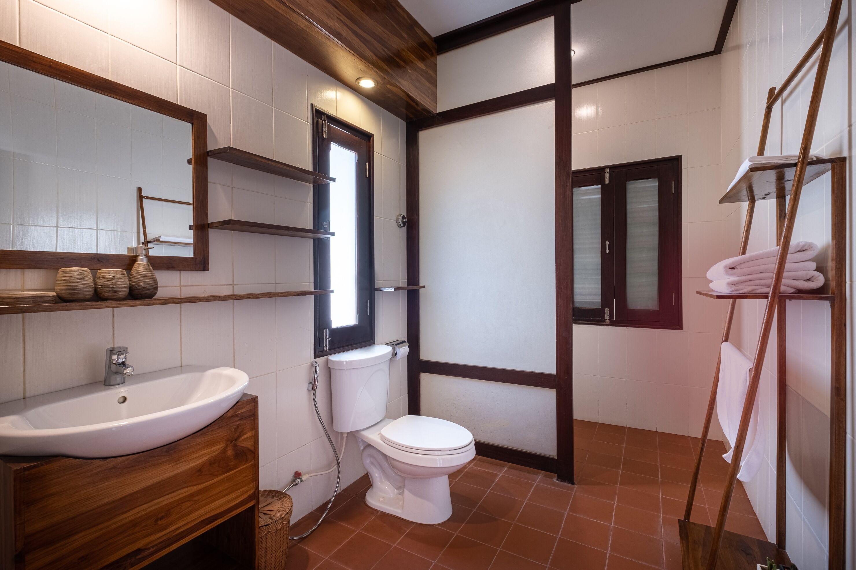superior room | bathroom | hair dryer, slippers, towels