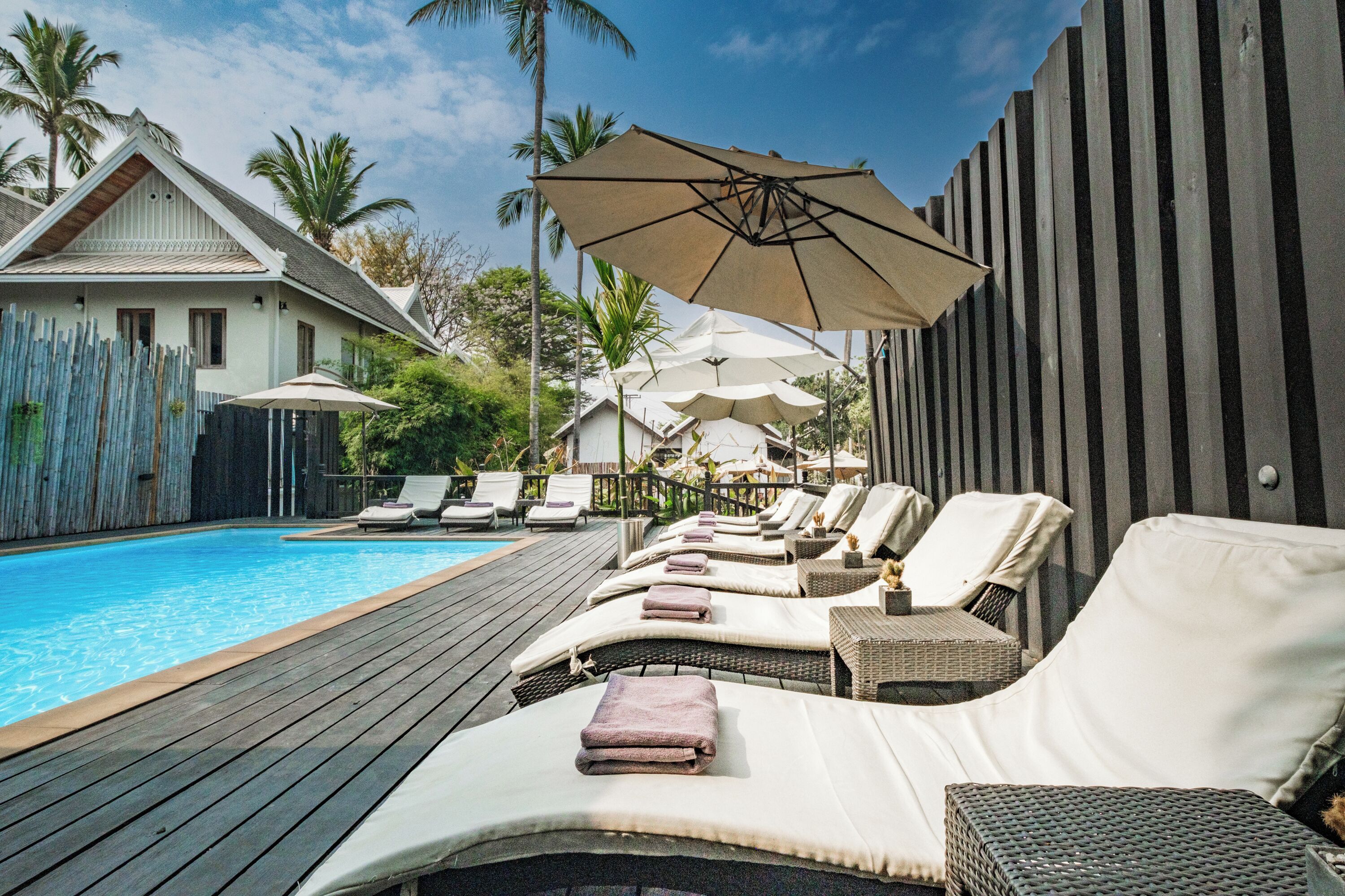 outdoor pool, pool loungers