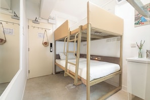 Bunk Bed Room | Free WiFi, bed sheets
