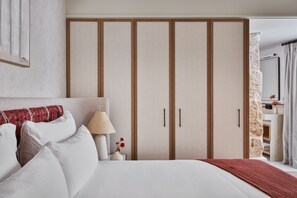 Preferential Room | Minibar, in-room safe, soundproofing, free cots/infant beds - Boutique Hotel Posada Terra Santa (Palma de Mallorca)