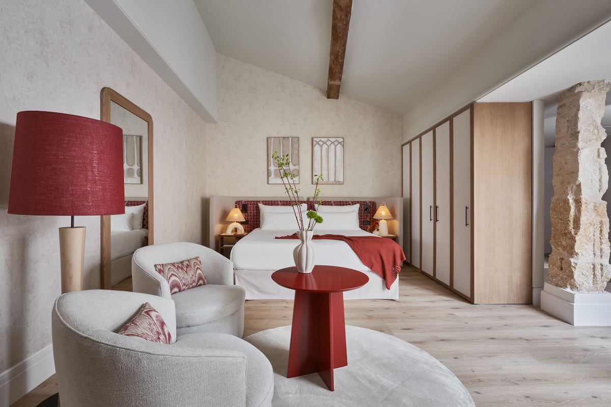 Preferential Room | Minibar, in-room safe, soundproofing, free cots/infant beds