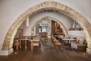Restaurant - Boutique Hotel Posada Terra Santa (Palma de Mallorca)