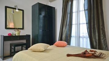 Habitación triple | Cunas, camas extra y wifi gratis