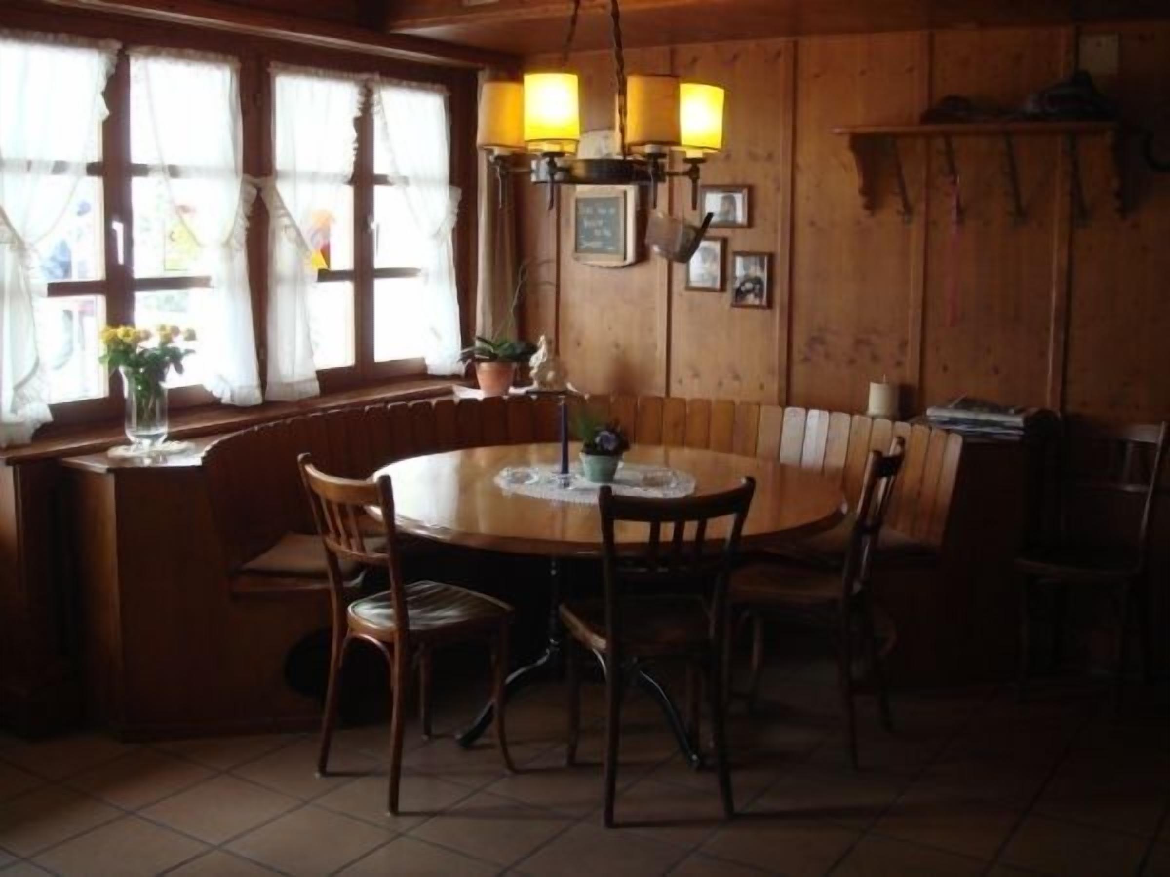 lunch, dinner served; regional cuisine, al fresco dining