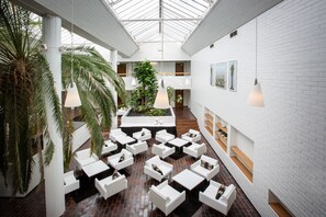 Lobby sitting area - Gustavelund Hotel (Tuusula)