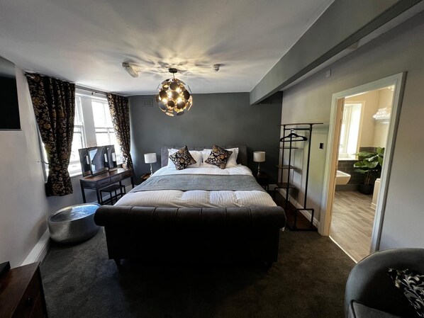 Suite Luxe, salle de bains attenante (Queen)