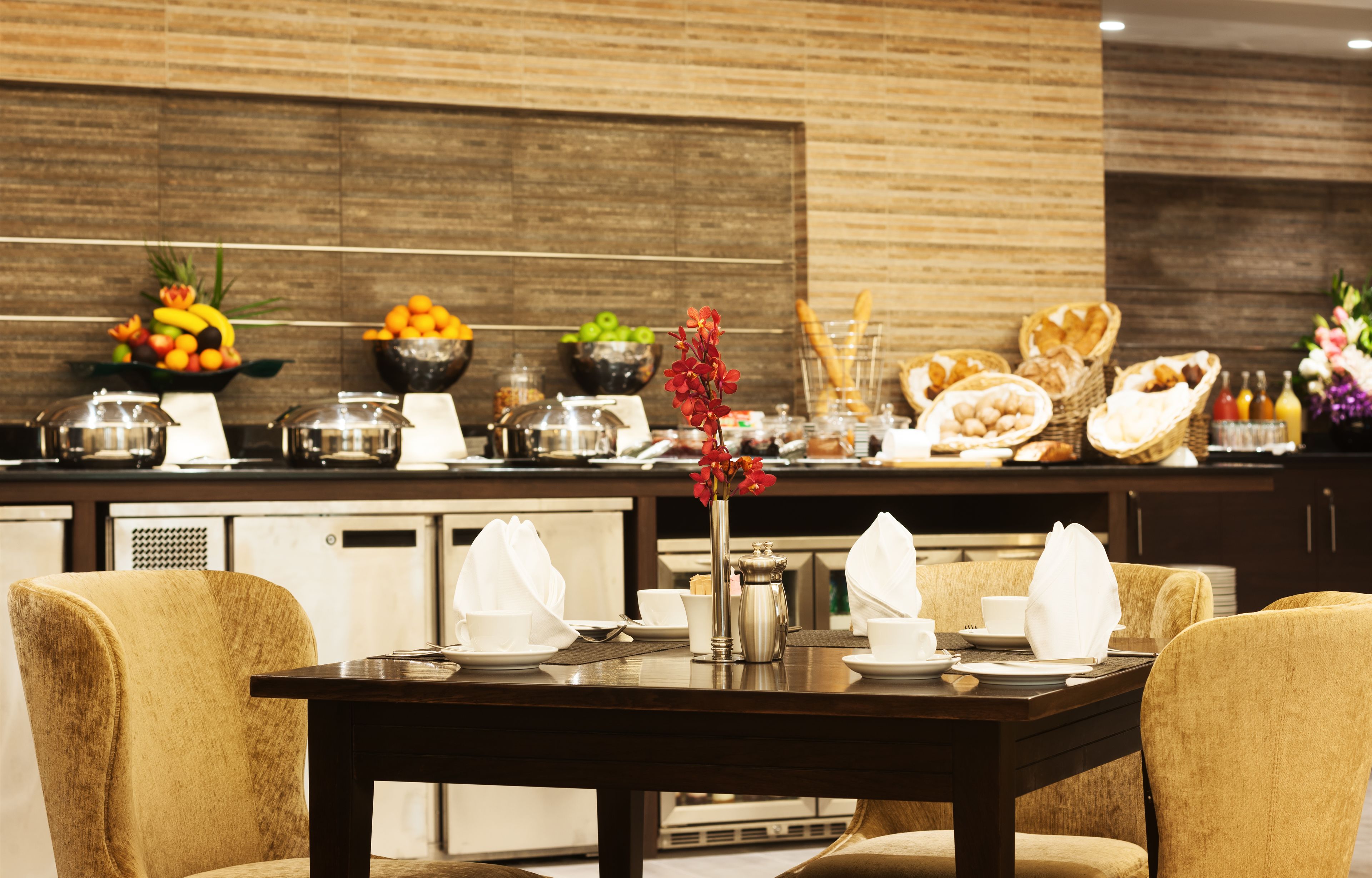 daily buffet breakfast (aed 79 per person)